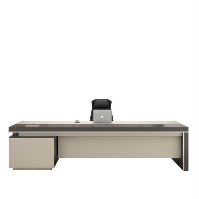 China Hotselling Modern Luxury 2023 Convertible Desk For Boss With Chair In Office Use for sale