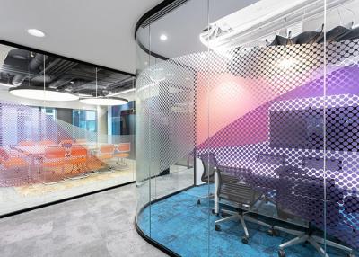 中国 Double-glass louver partition Flexible sound proof with post logo drawing privacy glass paetition wall 販売のため