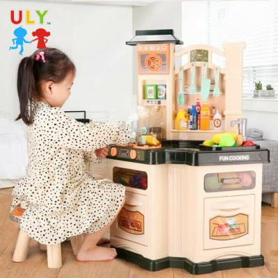 China Made with Safe and Non-Toxic Plastics Kids Kitchen Toys Musical Toy Sets Kids Kitchen Set Toy with Water Spray for sale