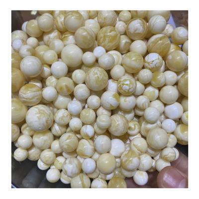 China Diameter 12-20mm High Quality Bone China Natural Baltic Amber Factory Outlet White Pearl Polishing Beads for sale