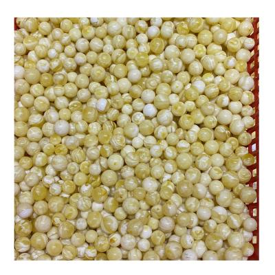 China Diameter 10-16mm High Quality Porcelain White Beads Factory Outlet Polishing Natural Natural Baltic Amber Yellow and White Beads for sale