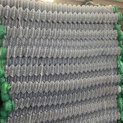 China Easily Assembled Galvanized Wire And PVC Coated Wire Chain Link Mesh for sale