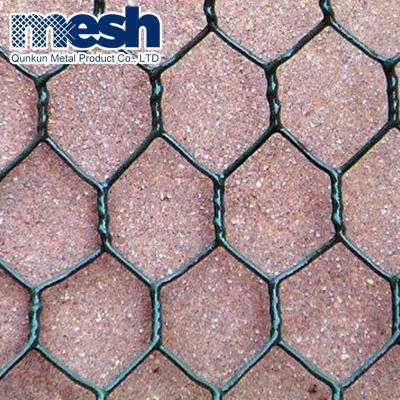 China Easily Assembled 1/2 Inch PVC Coated Galvanized Hexagonal Chicken Wire Mesh Specifications for sale