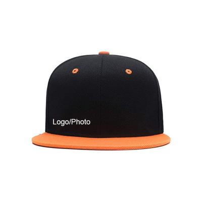 China Durable Custom 5 Panel PVC Logo Rope Baseball Rubber Hat, Waterproof Laser Cut Perforated Hole Cap zu verkaufen