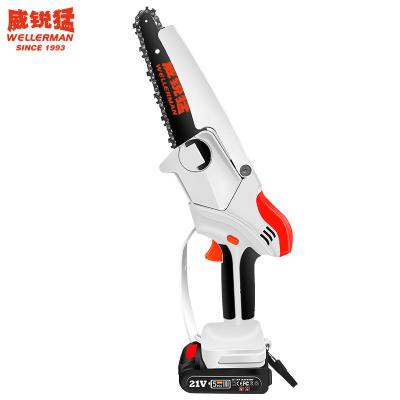 China Folding Handle 21V Lithium Battery Mini Chain Saw For Wood Cutting With Battery 4 Inch Electric Chainsaw for sale