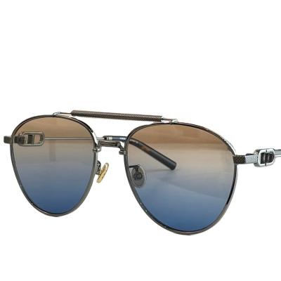 China Luxury Classic Sunglasses Women Men Fashion Round Sunglasses Brand Designer Vintage Metal Frame Glass Women for sale