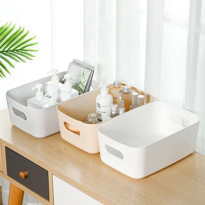 China High Quality Japanese Style Simple Viable Desktop 3 Sizes Multifunctional Plastic Basket For Bathroom Clothes Storage Box With Handle for sale