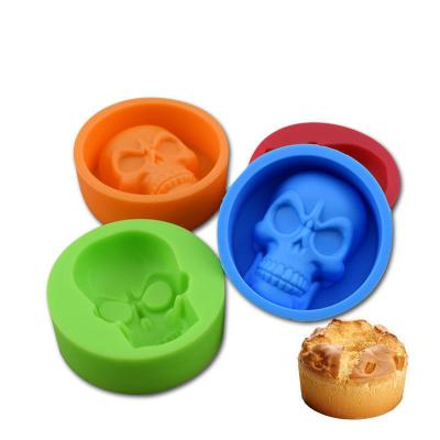 China Household Single-hole Silica Gel Ice Tray Ice Hockey Mold Viable Skeleton Bone Shaped Cake Mold for sale