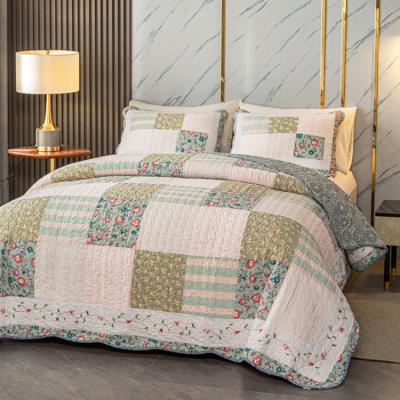 China 2021 Wholesale New Design Amazon Patchwork High Quality Large Size Bedspread 100% Cotton Anti-static Warm Bedspread for sale