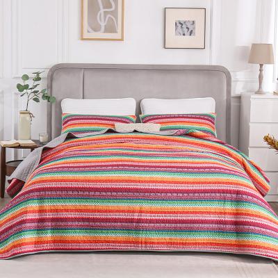 China Three-piece washed fresh quilt thickened cotton quilted quilt bohemian air conditioning summer air permeable American style for sale