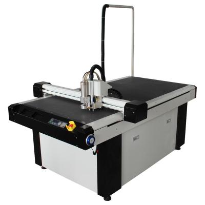 China Garment Shops JWEI RC PVC Epoxy Resin Board Tracking Machine For Apparel Template Making for sale