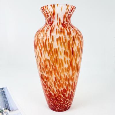 China Customized Art Deco Glass Vase for Desktop Decoration Glass Handwork for Table Decoration Glass Vase for sale