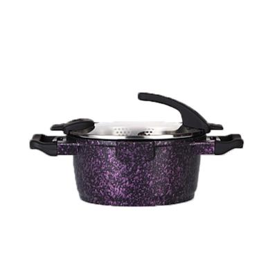 China 2021 Sustainable Sale High Quality Popular Granite Stone Coating Cast Aluminum Casserole Pot With Glass Lid for sale