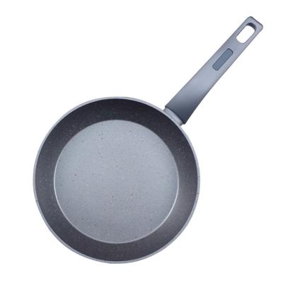 China Viable Non-Stick 24cm Frying Pans With Glass Lid 6mm Forged Aluminum Wok Pan With 3 Layer PFOA Free Coating for sale