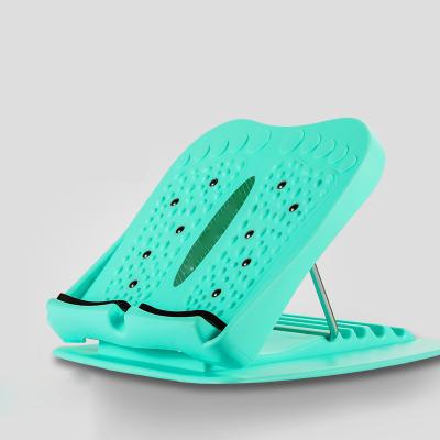 China Dredge Meridians Relax Adjustable Foot Massager Foam Slope Board Yoga Fitness Training Slant Board Plastic Oblique Calf Stretcher for sale