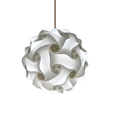 China Modern DIY Plastic Lampshade Sphere Lamp IQ Puzzle Pendant Lights for sale