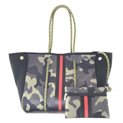 China 2021 Wholesale Fashion Customized Camouflage Stripe Design Neoprene Waterproof Beach Tote Bag Beach Handbag Neoprene Beach Tote Bag for sale