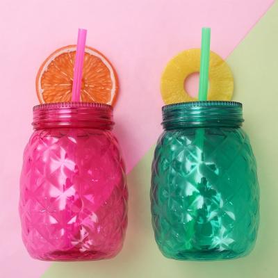 China 21oz China factory new creative reusable fashion 630ml pineapple shape kids suction cup plastic with lids for sale