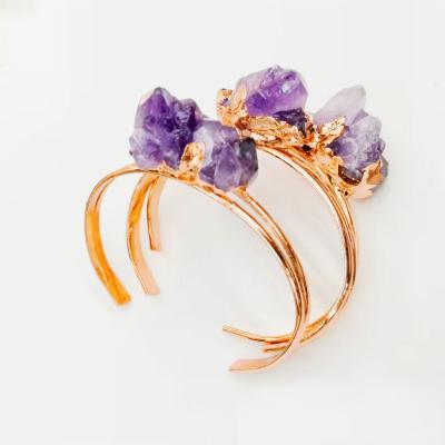 China PJ-C265 Lead Free High Quality Gold Plated Amethyst Bracelet,New Style Irregular Natural Stone Gemstone Amethyst Bracelet Cuff Bracelet for sale