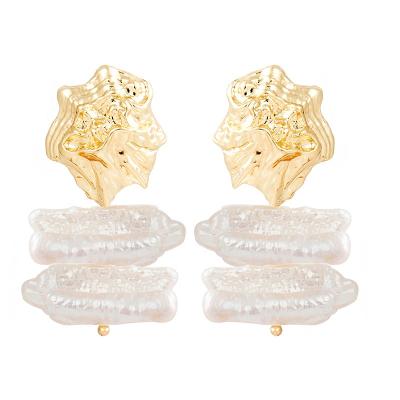 China BOHEMIA Natural Pearl News Alloy Gold Plated Long Earrings PJ-C308 2021 Geometric Earrings Women's Long Earrings for sale