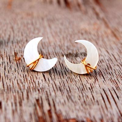 China BOHEMIA natural pearl PJ-C291 European and American crescent earrings shell earrings moon wound earrings for sale