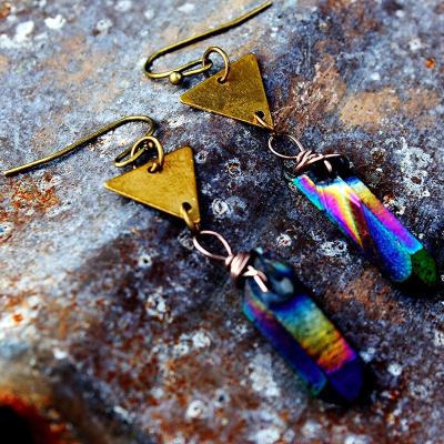 China BOHEMIA PJ-C260 Crystal Stone Quartz Winding Earrings Original Vintage Natural Stone Triangular Wafer Earrings for sale