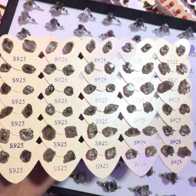 China PJ-C224 Pakistan Cute Shiny Silver Diamond Earrings S925 Needle Inlaid Manufacturers Plug Wholesale Goods for sale