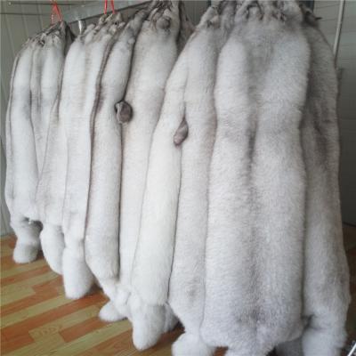 China Eco-friendly Chinese Blue Fox Fur Hides Blue Fox Chinese Fur Pelt For Clothes Hood for sale