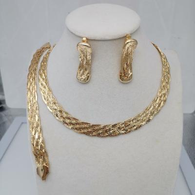 China TRENDY Jewelry Set 24K Gold Plated Women Bridal Ring Bracelet Set African Indian Dubai Necklace Earrings Wedding Wedding Jewelry Set for sale