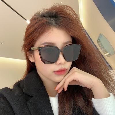 China Fashion sunglasses wholesale sunglasses 2022 sunglasses 2021 fashion women's sunglasses for sale