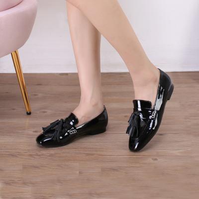 China Lady Shoes Ballet Flats Women's Comfortable Black Leather Loafers Women's Shoes New Arrivals Elegant Patent Leather Shoes for sale