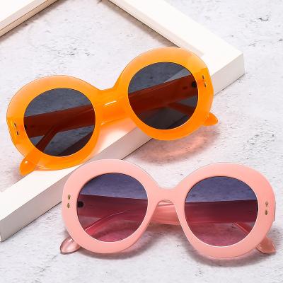 China Stylish Oversized 386 Big Sunglasses Fashion Women's Sunglasses INS Fashion Round Blogger Street UV400 UV400 Protection for sale