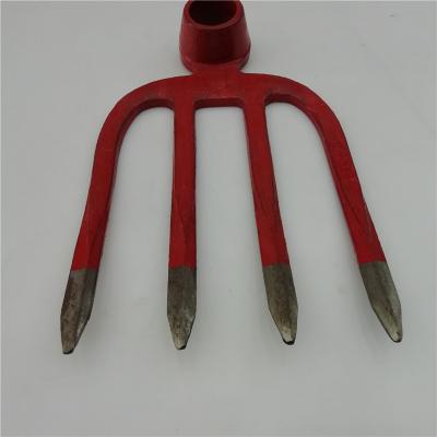 China Steel Garden Fork Hoe 4prong Garden Fork Hoe Red Head With Circular Eye for sale