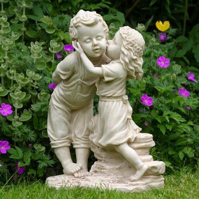 China Customized Modern Style Modern Hand Carved Kid Boy And Girl Garden Decoration Stone Sculpture for sale