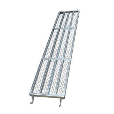 China Galvanized Steel Springboard Outdoor Scaffolding Ladder Plank With Hook Te koop