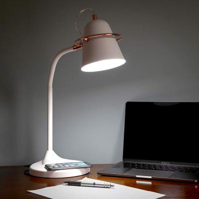 China Modern Best Selling Modern QI USB LED Table Lamp Desk Light Wireless Fill Lamp for sale