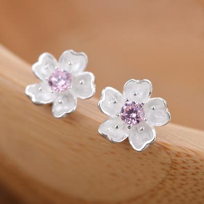 China 925 Sterling Silver Earring 925 Sterling Silver Lovely Charm Flower Stud Earrings for sale