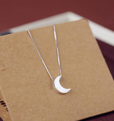 China 925 Sterling Silver NECKLACE Fashion 925 Necklace Moon Pendant Necklace for sale