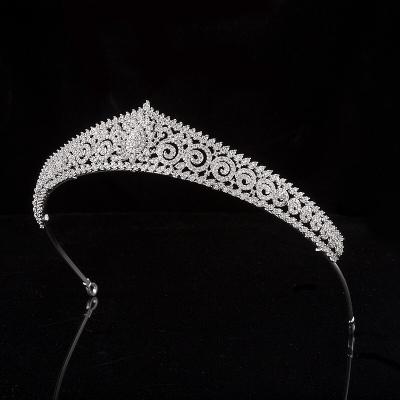 China New European Popular Wedding Elegant Fashionable Zircon Princess Crown Beauty Bridal Tiaras And Crowns for sale