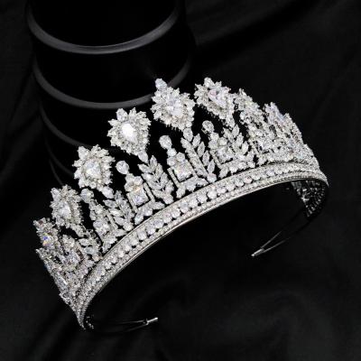 China Luxury Princess Headpiece Crystal Wedding Bridal Tiaras Crowns Women's New Zircon Popular Elegant Fashionable Zircon for sale