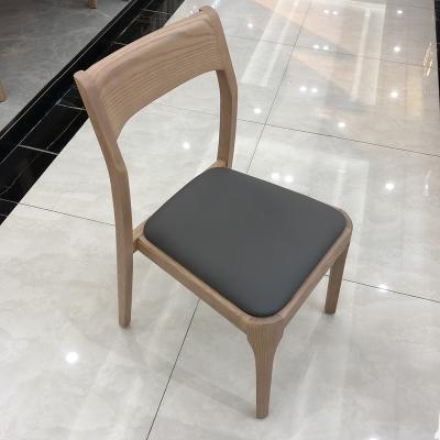 China Modern wooden legs dining chair in cafe chair restaurant. for sale