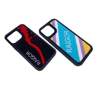 China New Viable High Quality Stylish Durable Phone Cases Crawler Patches With Phone Cases For Phone for sale