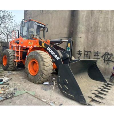 China Cargador de Doosan usado con capacidad de 2.7-5.0m3 en venta