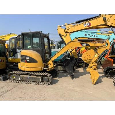 中国 Used Small CAT Excavator 1.26L Displacement 3530 Kg Weight Perfect for Small Construction Sites and Tight Spaces 販売のため