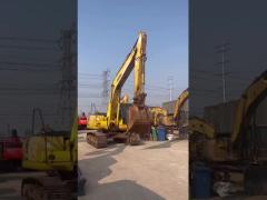 Used Komatsu PC220-7 Excavator