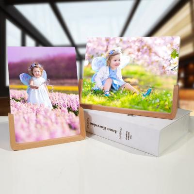 China Home Decoration U-Shape Acrylic Clear Glass Sheets 4x6 5x7 6x8 Wooden Photo Frame For Table Top for sale