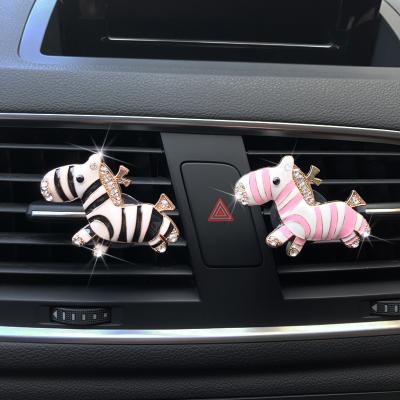 China Eco-friendly Colorful Modeling Car Perfume Cute Horse Car Air Freshener Decorative Metal Perfume Clip for sale