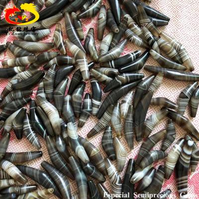 China Color Play Or Fire Dyed Black Agate Price Boomerang Shape Agate With Lines Semi Precious Gemstone for sale