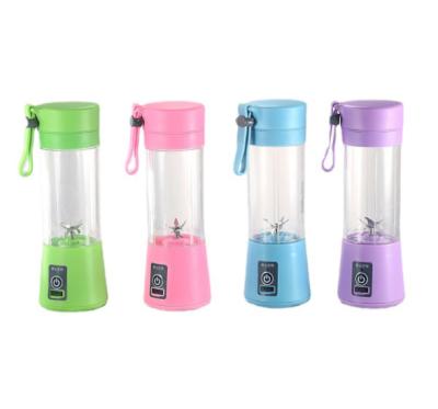 China Mini Car Blender Usb Suitable Good Quality Juicer 6 Blade Portable Car Price Blender for sale