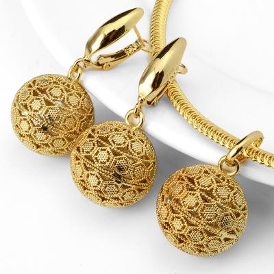 China FASHIONABLE Wholesale Custom Jewelry Sets 18k Gold Plated Accessories For Women Jewelry Set for sale